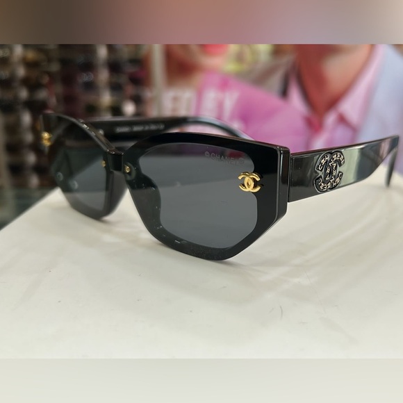 CHANEL Accessories - CHANEL Black Sunglasses with Gold Logo